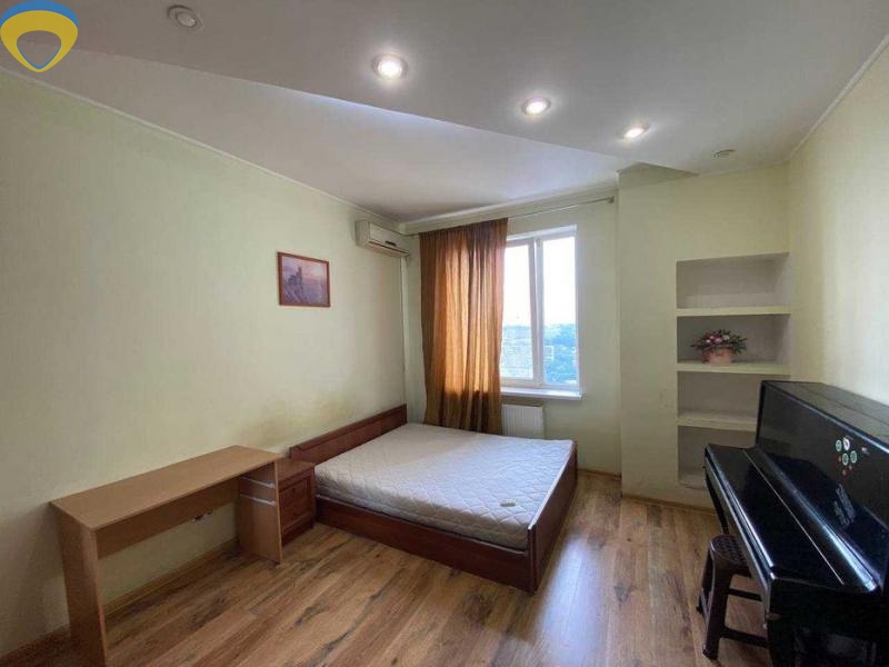 продажа трехкомнатной квартиры номер A-173403 в Приморском районе, фото номер 8